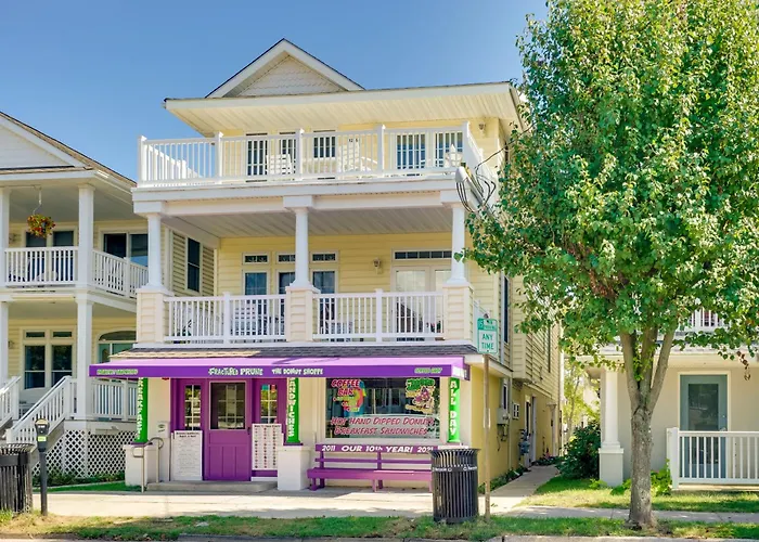 Sunny Ocean City Retreat ~ Qtr-Mi To Beach!
